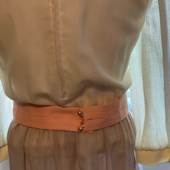 Floral Embroidered Midi Dress - Picture 6 of 10